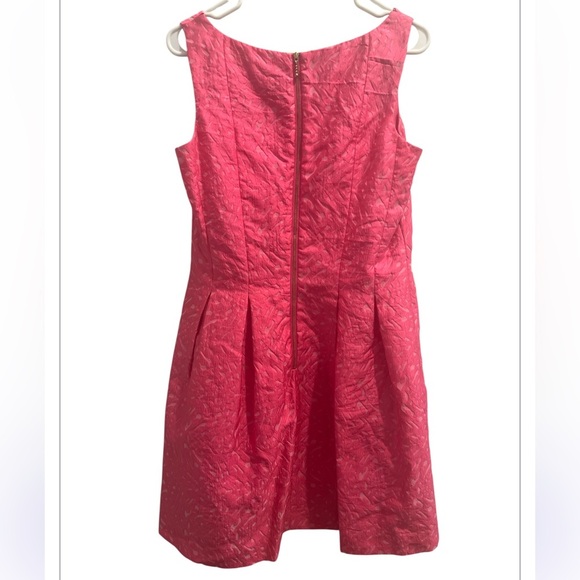 Taylor Vibrant Pink Size 8 Mini  Sleeveless Floral V Neck Dress - Picture 7 of 10